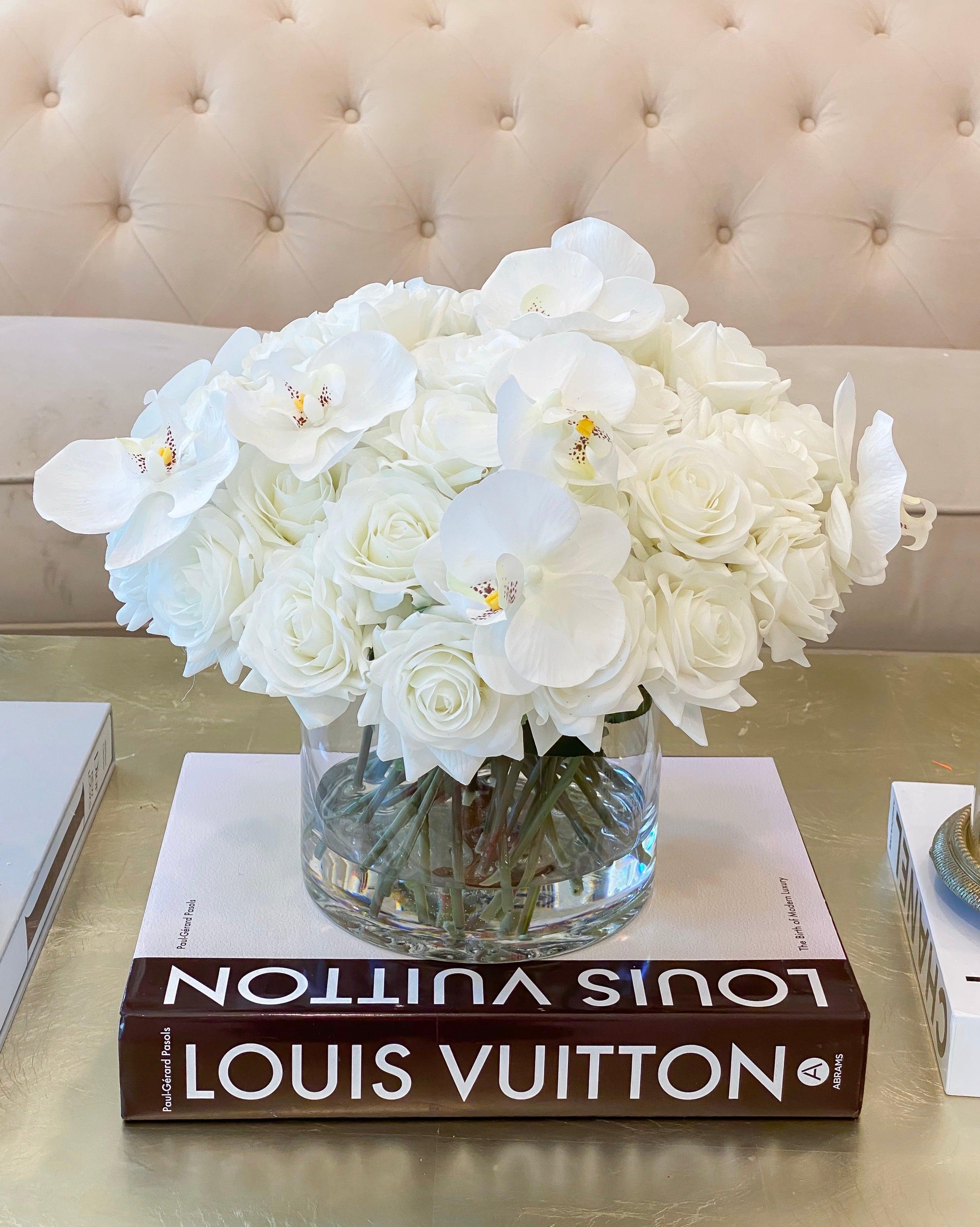 NEW Louis Vuitton : The Birth of Modern Luxury by Paul-Gerard